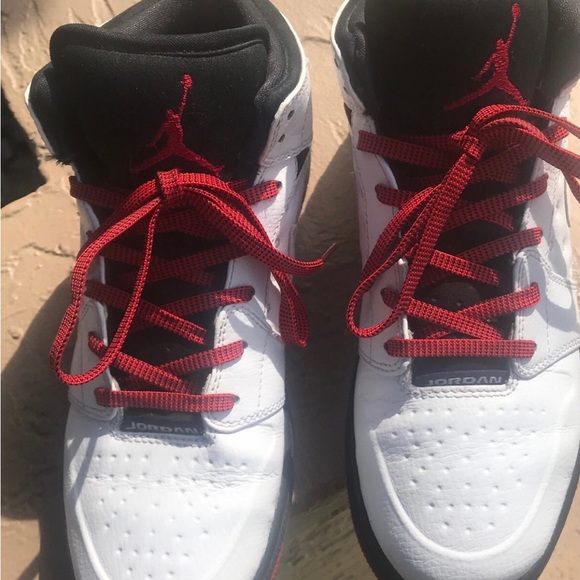 Retro ‘97 ‘He Got Game’ Jordan’s - Picture 1 of 6